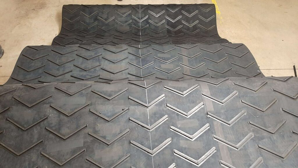 Vulcanization of conveyor belts