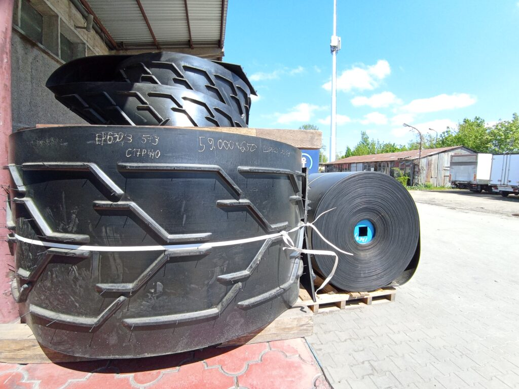 Belts for Wirtgen, Bomag, CAT, Bitelli, Dynapac
