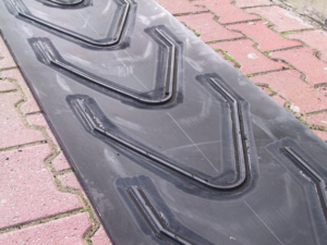 profiled rubber conveyor belts